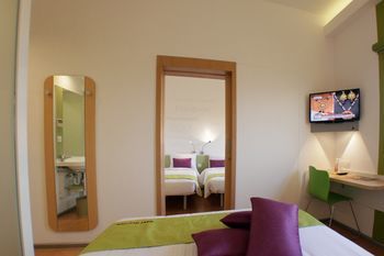 Express Hitec By Ihg 3*