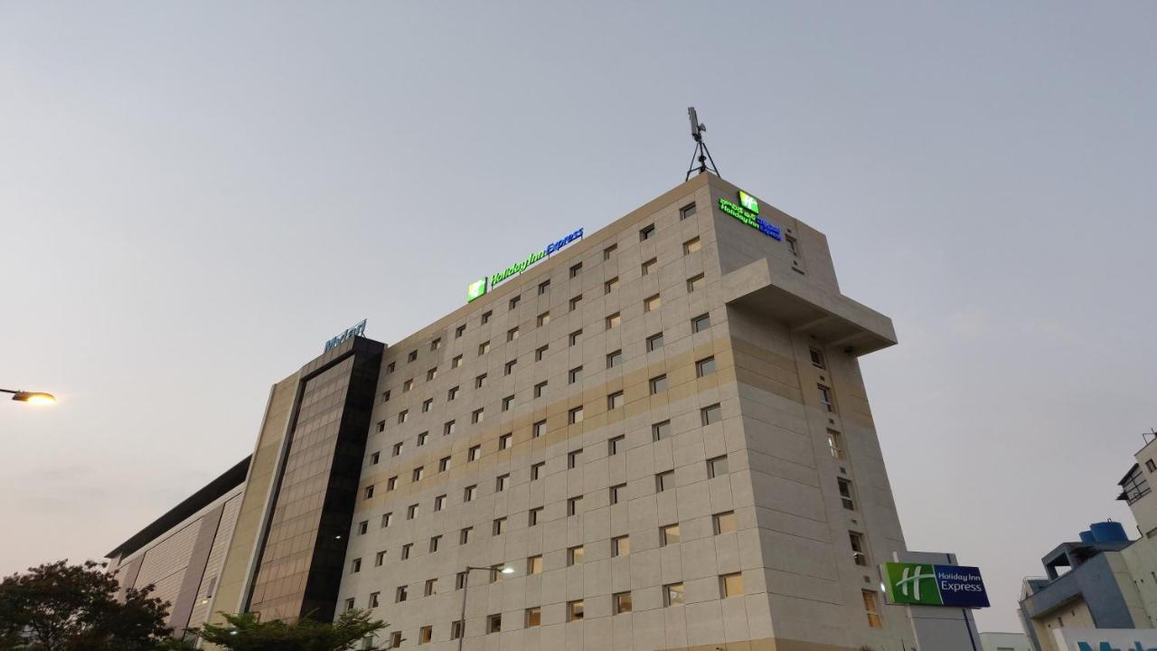 Express Hitec By Ihg Hotel